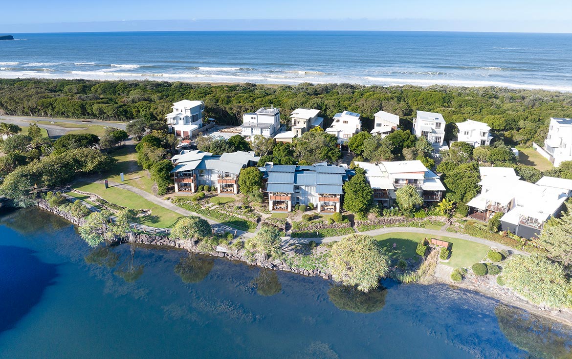 Twin-Waters-Sunshine-Coast-1 Twin Waters Sunshine Coast | Accor Vacation Club ApartmentsTwin Waters Sunshine Coast is a collection of self-contained beach houses and apartments situated in an exclusive gated precinct