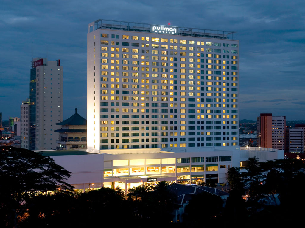 Pullman-Kuching-2 Pullman Kuching | Accor Vacation Club | Accor TimesharePullman Kuching is centrally located in the Kuching Golden Triangle, enjoying pride of place on Jalan Mathies hill, with panoramic city and river views.